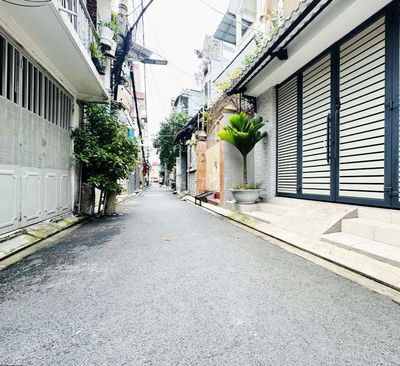 Nhà bán gần chợ Thị Nghè, DT 70m, 7PN, Phường 22, Bình Thạnh