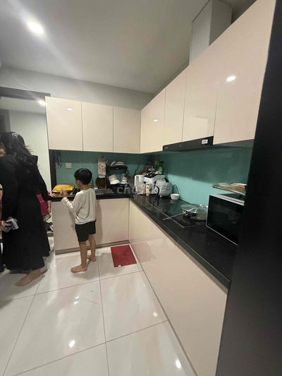 Cho Thuê 1PN Bếp rèm 1 máy lạnh 1 máy giặc 7,5tr 1/1 ở