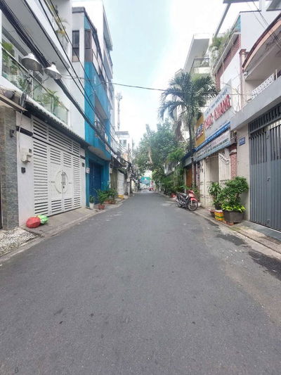 CHO THUÊ NHÀ HẺM NHỰA 6M THÔNG GẦN SIÊU THỊ AEON. 3PN, 1WC