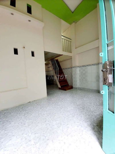 Nhà 50m2, hẻm 350 Huỳnh Tấn Phát, Q.7