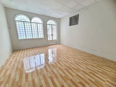 BÁN GẤP HXH Trần Đình Xu gần khách sạn Pullman, chợ Bến Thành