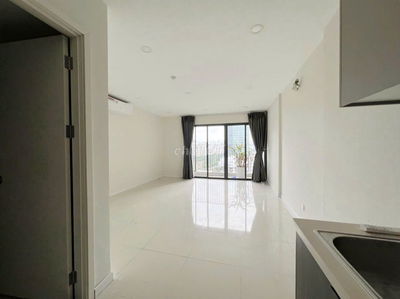 Bán căn hộ OT diện tích 38 m2 view quận 1 thoáng mát giá chỉ 2.65 tỷ