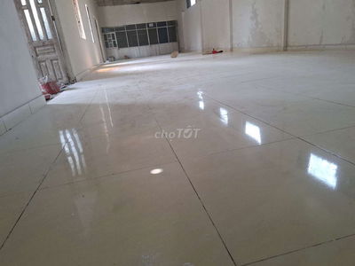 🏭 CHO THUÊ NHÀ XƯỞNG 650m² – ĐƯỜNG TÂN CHÁNH HIỆP 35, GẦN TÔ KÝ, QL1A