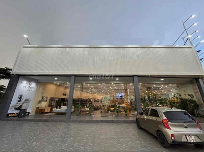 CHO THUÊ MẶT BẰNG RỘNG 660m2 - GÓC 2 MẶT TIỀN - ĐỖ XUÂN HỢP,