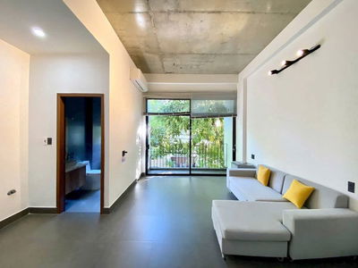 Nhà đẹp khu Phạm Văn Đồng nội thất hiện đại