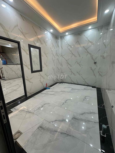 MẶT TIỀN ĐƯỜNG HUỲNH TẤN PHÁT, NHÀ MỚI 100%