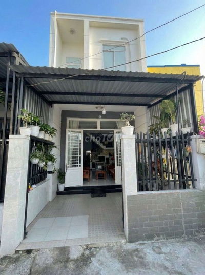 Nhà xây kiên cố 65m2, 3PN ở ngay, Hẻm sạch đẹp Huỳnh Tấn Phát - 4.5 Tỷ