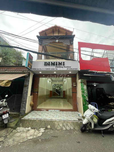 NHÀ MẶT TIỀN KINH DOANH NGAY CHỢ LK 5/6