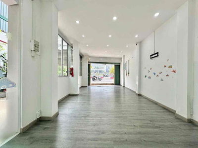 🔥 Cho thuê Mặt bằng Kinh doanh 240m² MT Điện Biên Phủ, Ngay Hàng Xanh