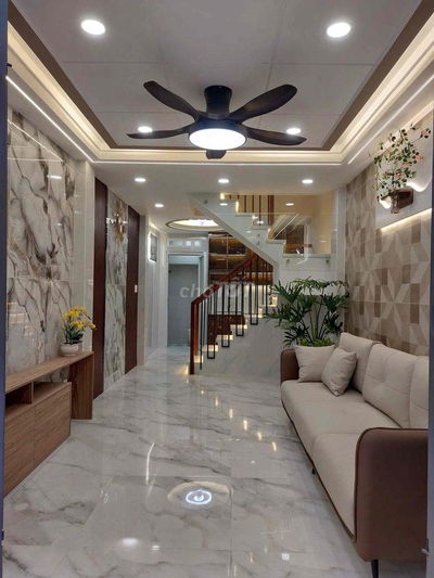 Hẻm 5m-4 Tầng- 5Pn- Võ Trường Toàn,Quận 5