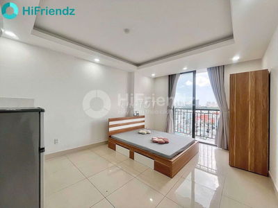 CHDV BAN CÔNG FULL NỘI THẤT GẦN CẦU TÂN THUẬN SÁT QUẬN 4 SIÊU ĐẸP