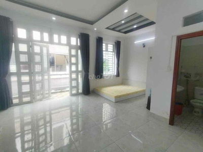 Căn Hộ Ban Công Full Nội Thất - Siêu Thoáng Ngay Hương Lộ 2,Q Bình Tân