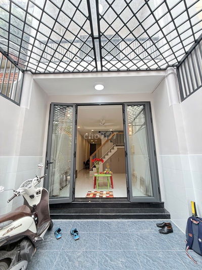 HẺM NHỰA XE HƠI THÔNG - NHÀ MỚI ĐẸP LUNG LINH MUA - CHỈ HƠN 8 TỶ