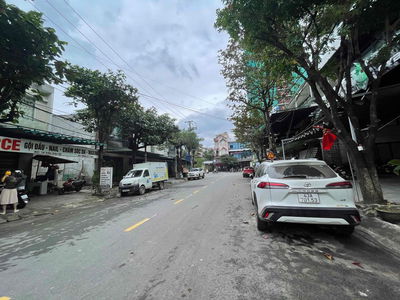 Bán nhà 2 Tầng Mt Trần Văn Kỷ 80m2. Đường 10m5 Vip