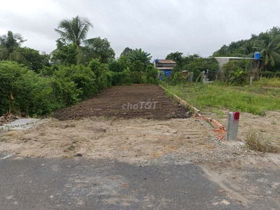 Anh trai bán lô đất 99m2 giá 890tr đường Bà Thiên xã Nhuận Đức Củ Chi