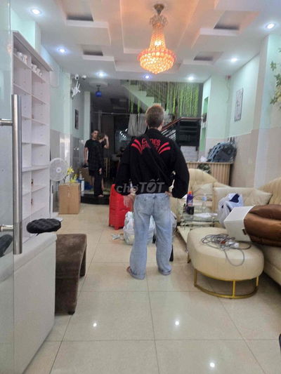 HXT VƯỜN LÀI 1/ - 4x18m - 2 LẦU ST 5PN - NHÀ ĐẸP - GIÁ TỐT