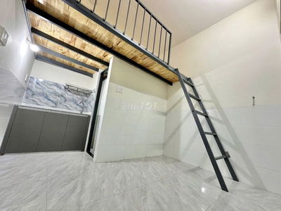 Phòng có gác văn minh lịch sự Nguyễn Thái Sơn p5 Gò Vấp gần Văn Lang