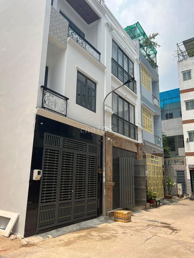 Hẻm 6m Thông 90/2c VƯỜN LÀI 2 Lầu (4 x 18m) 4 PN 4WC 10tr/th