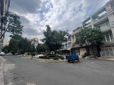 Cho Thuê Mặt Tiền Khu Bình Phú Sát Võ Văn Kiệt Đối Diện Công Viên