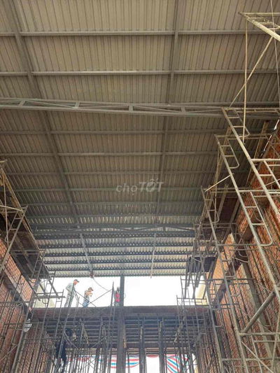 cho thuê nhà mặt tiền , 8*37 ,