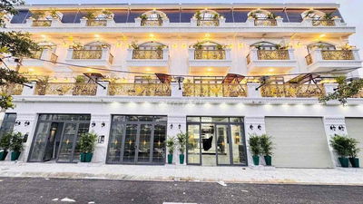 NHÀ PHỐ PHONG CÁCH CHÂU ÂU - XÂY DỰNG MỚI ĐƯỜNG 9M KDC ĐÀO TÔNG NGUYÊN