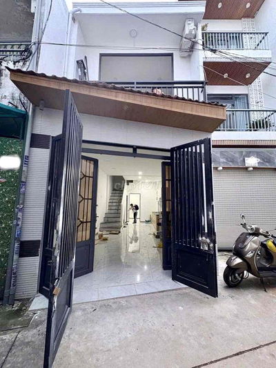 NHÀ GiÁ RẺ 3PN4WC HẺM XE HƠI PHẠM VĂN CHIÊU GÒ VẤP VÀO Ở NGAY