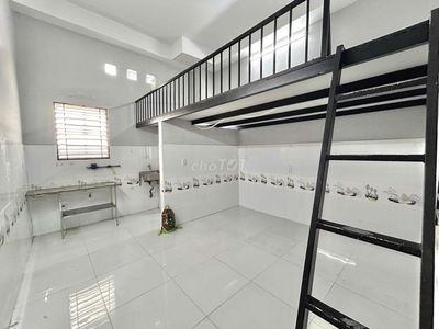 PHÒNG TRỌ GÁC CAO, Ở ĐƯỢC 4 NGƯỜI.ĐƯỜNG LÊ VĂN SỸ PHÚ NHUẬN - TÂN BÌNH