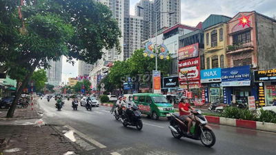 TT Vạn Phúc – Hà Đông 40m² – MT 5m – Lo Góc
25m ra phố – 200m ra chợ