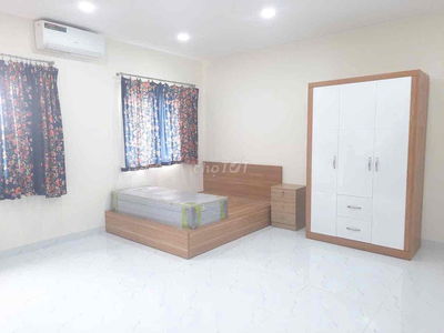 CHO THUÊ CĂN HỘ DỊCH VỤ FULL NỘI THẤT GIÁ RẺ GẦN TRƯỜNG VĂN HIẾN.