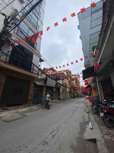 NHÀ DÒNG TIỀN TÂY SƠN 39M2, PCCC, THANG MÁY, SĐCC. 15.8 TỶ