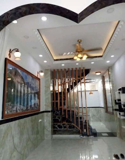 Nhà mới ,4pn3wc, sẵn 3 máylanh, giường tủ, hẻm ôtô tới cửa.