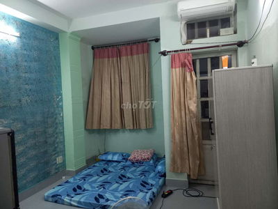 Cần 1 Bạn Nam Ở Ghép Q1