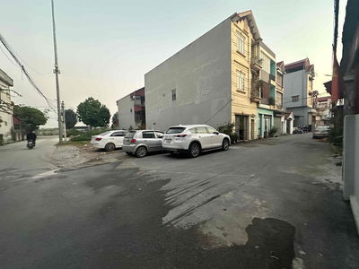 70m cổ dương tiên dương đường 4m ô tô vào đất cách 100m ra bìa làng