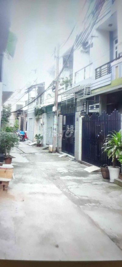 nhà một trệt một gác lửng diện tích sử dụng 120 m2 đương Lương thế vin