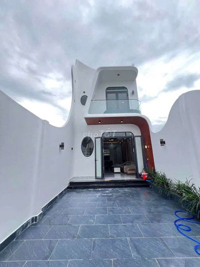 BÁN GẤP!!! Bán nhà mặt phố tại Tỉnh lộ 826, 1,8 tỷ, 100m2