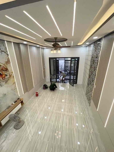 Bán Nhà Tỉnh Lộ 10 - 78m2 - 4PN - Chỉ 5tỷ86