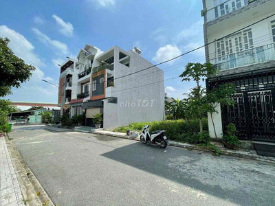 BÁN NHANH ĐẤT THỔ CƯ 100% NGAY CHỢ CẦU TRÀM