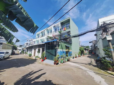 NHÀ 1 TRỆT, 1 LẦU SỔ HỒNG RIÊNG BIỆT TẠI XÃ NHƠN ĐỨC GIÁ 3 TỶ 800 TR