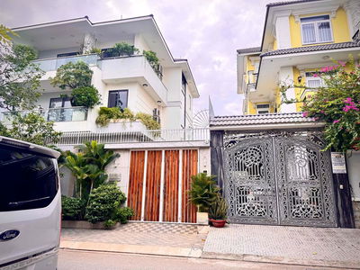 Chính chủ cho thuê Bth Văn Phòng 450m2- chỉ 43tr/tháng