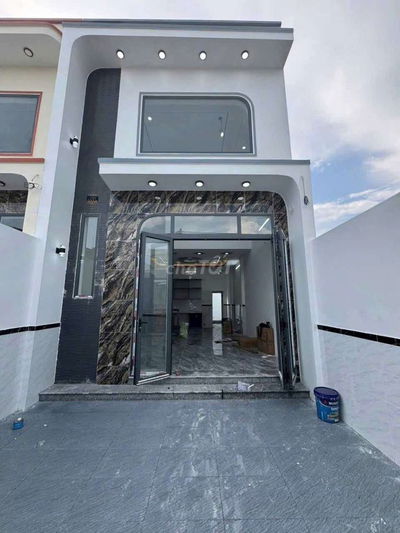 Nhà mới xây 5 x 20,hẻm ôtô 6m gần chợ Xuân Thới Thượng