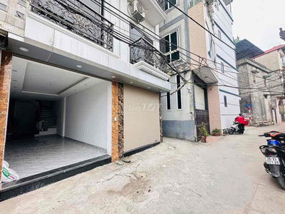 NHÀ MỚI ĐÓN TẾT, GARA Ô TÔ, GẦN HỒ, NHÀ MỚI, TIỆN ÍCH BẠT NGÀN