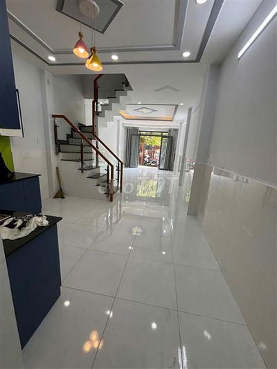 Giáp Lê Văn Quới - Hẻm xe hơi  - 49m2 - hơn 4 tỷ