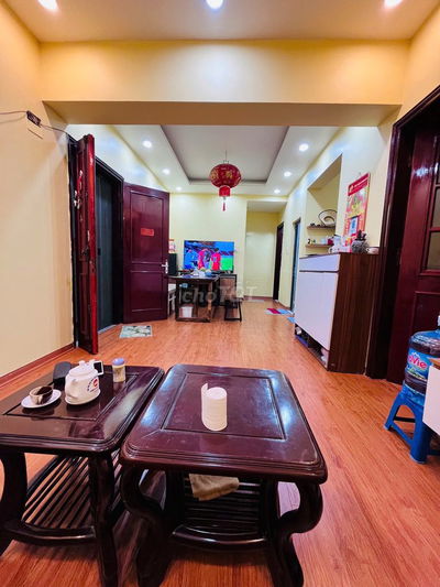 Bán căn hộ 3 phòng ngủ, 2wc tại tòa chung cư OCT Bắc Linh Đàm.