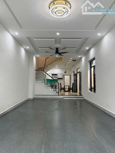 MẶT TIỀN HOÀNG ĐỨC LƯƠNG – SÁT PHẠM VĂN ĐỒNG – 100M² ĐẸP KHÔNG TÌ VẾT – KINH DOANH ĐỈNH