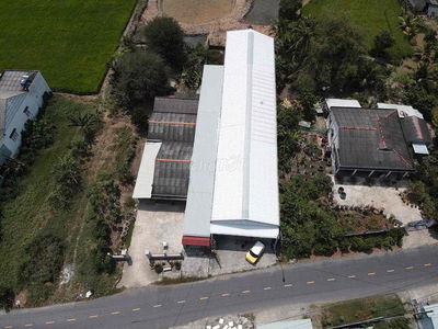 Bán Xưởng Mặt Tiền 2600m2