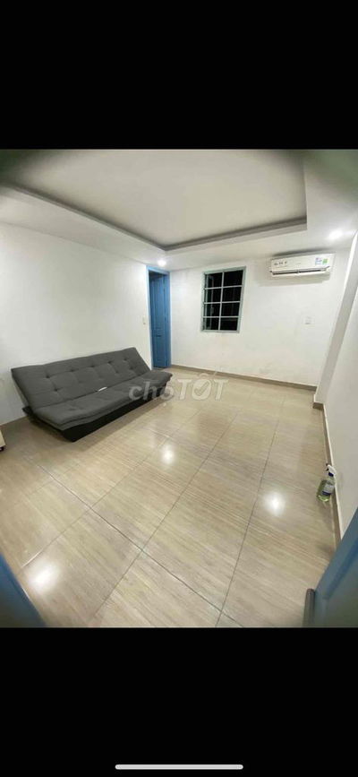 PHÒNG NGAY VÒNG XOAY TRUNG SƠN CÁCH 200M