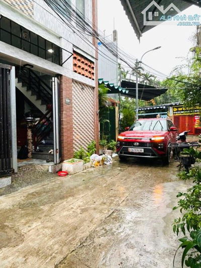 Nhà 3 tầng, 3 mê đúc, kiệt ô tô Tôn Đản cần ra đi gấp