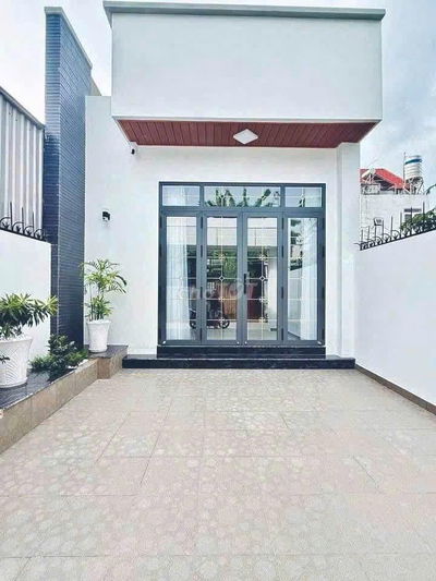 CHỦ NGỘP HẠ GIÁ CHO CĂN CẤP 4 NGAY GẦN TRẠM THU PHÍ BỬU LONG CHỈ 450TR