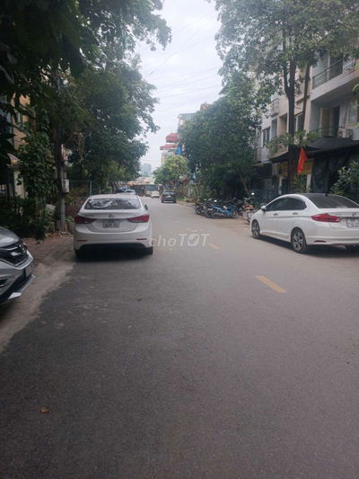 Bán nhà Biệt thự Liền Kề Đại Mỗ - Lê Quang Đạo. 80m2- 5 tầng - 22 tỷ