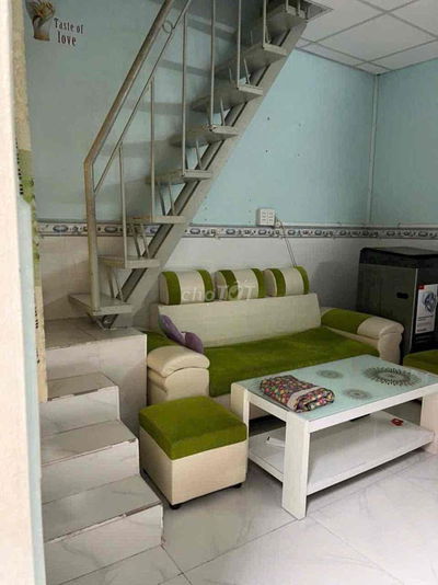 Trệt lầu 4*6 ;2pn Rẻ chốt lẹ